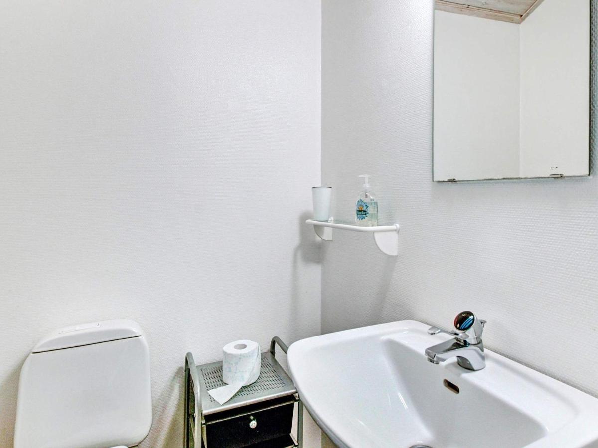 8 Person Holiday Home In Nex Vester Somarken Ngoại thất bức ảnh